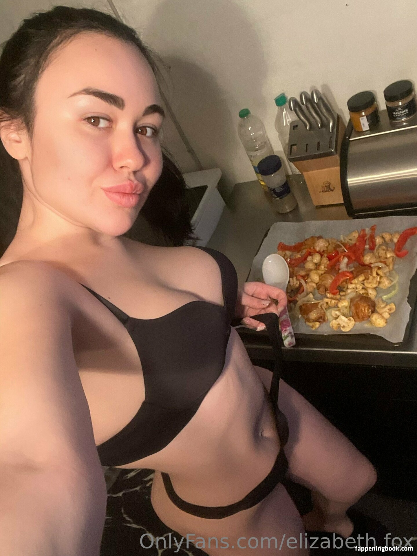 Elizabeth Fox Nude OnlyFans Leaks