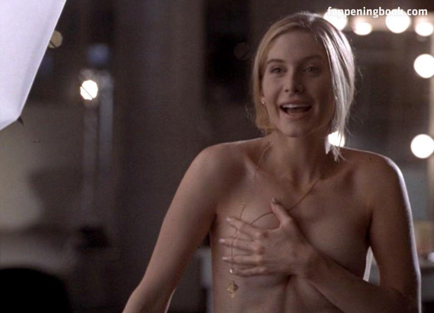 Elizabeth Mitchell Nude, The Fappening - Photo #160415 - FappeningBook.