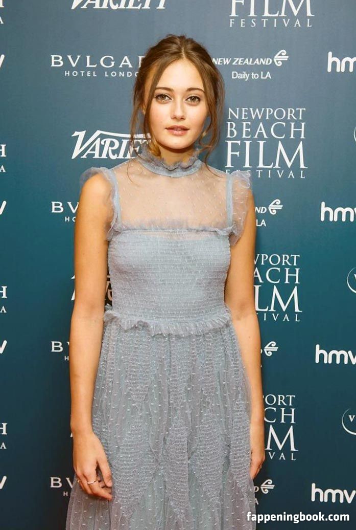 Ella Purnell Nude The Fappening Photo 1399126 Fappeningbook