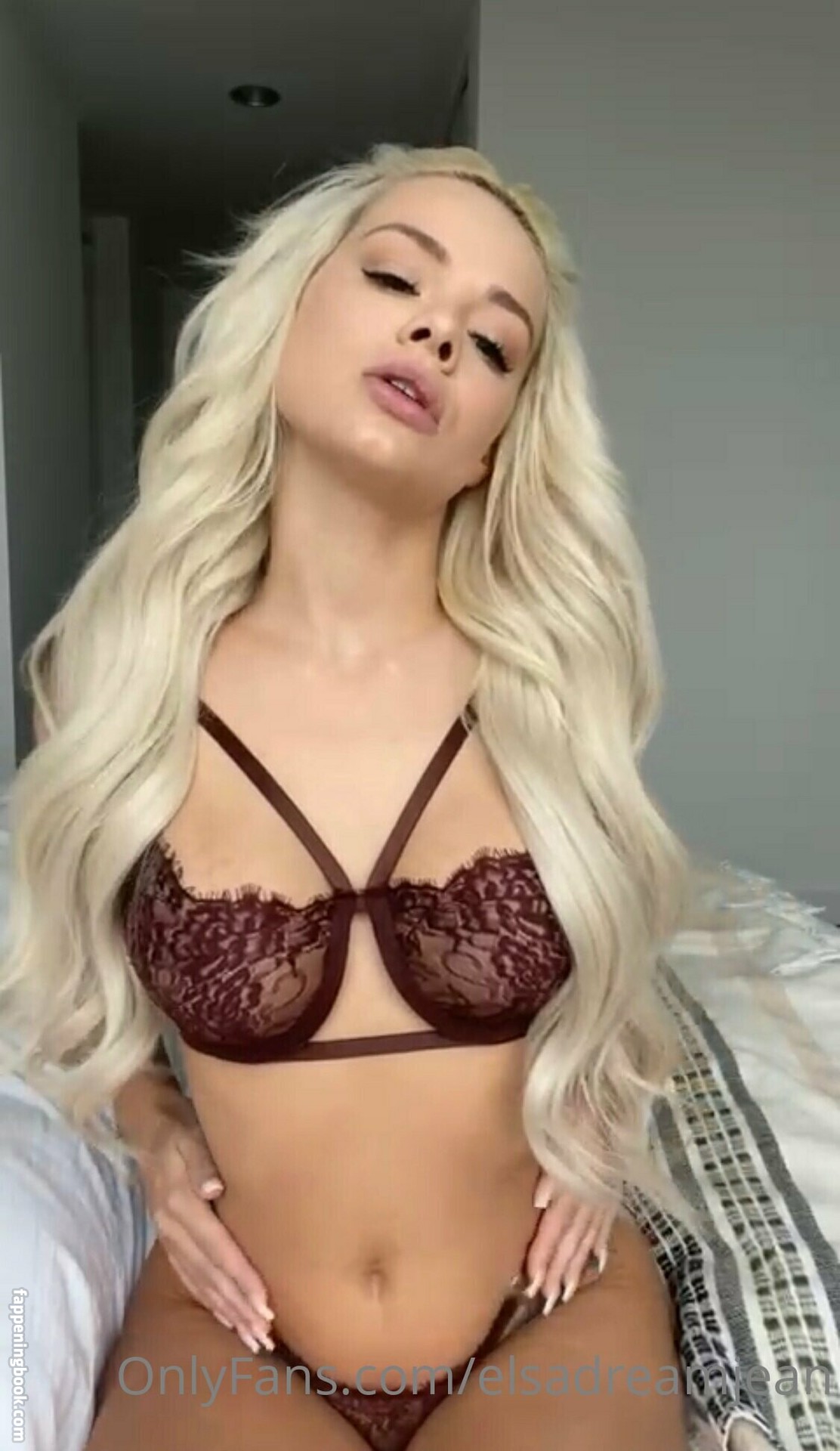 Elsadreamjean Nude OnlyFans Leaks