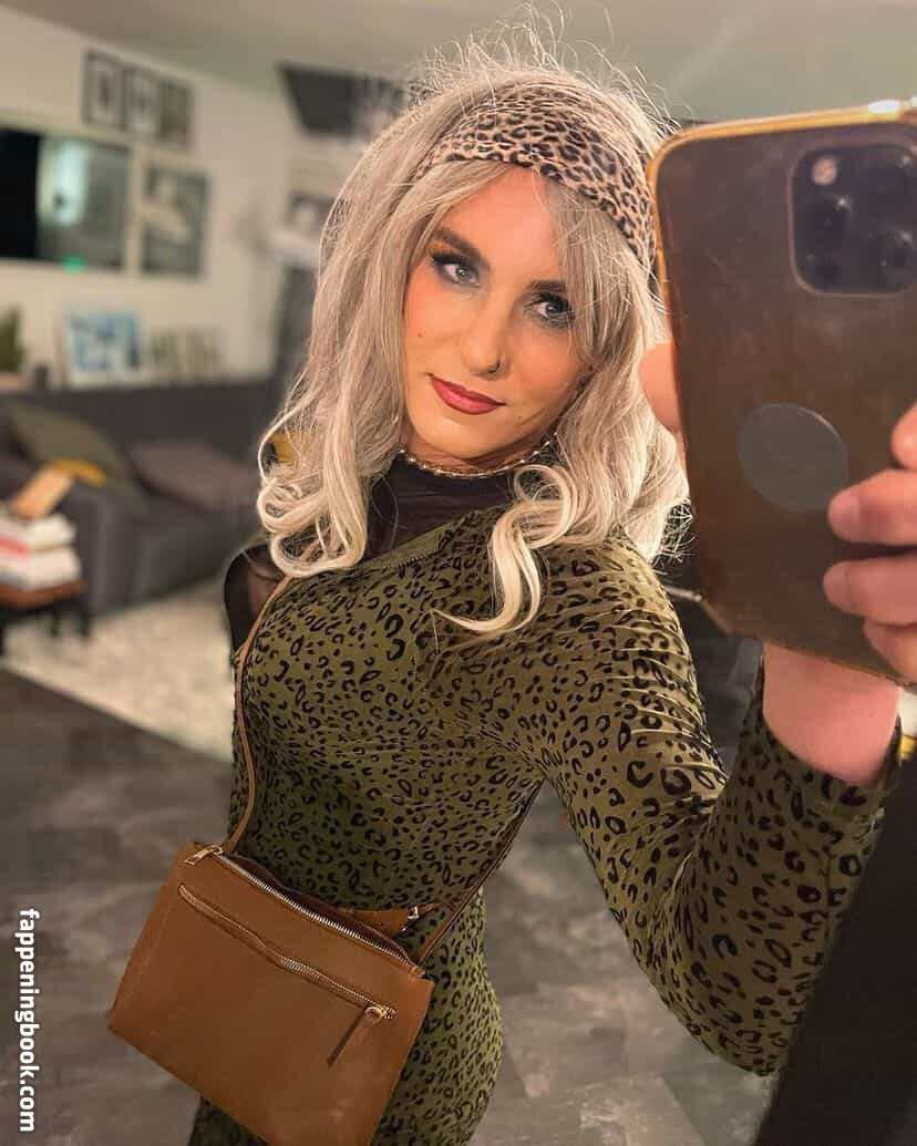 Emily Crossdresser erome Latest Exclusive Leaked Photos