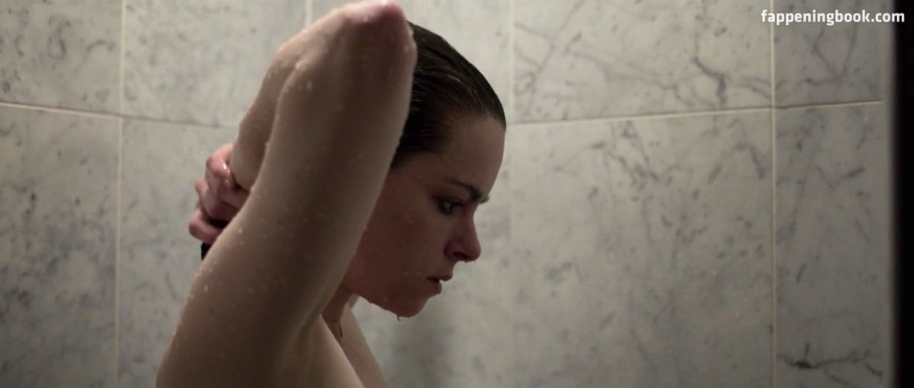 Emily Hampshire Nude