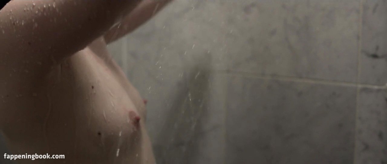 Emily hampshire topless