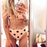Emily Kinney Leaked Nude
