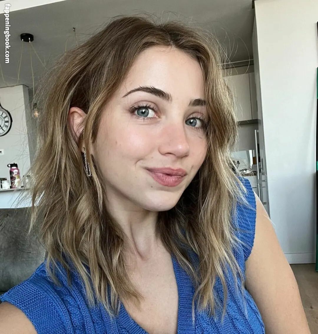 Emily Rudd Nude The Fappening Photo Fappeningbook