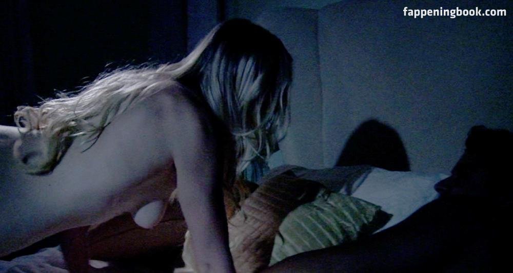 Emma Bell Nude, The Fappening - Photo #175298 - FappeningBook.
