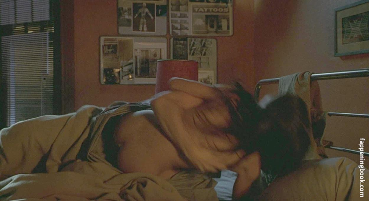 Emmanuelle Vaugier Nude