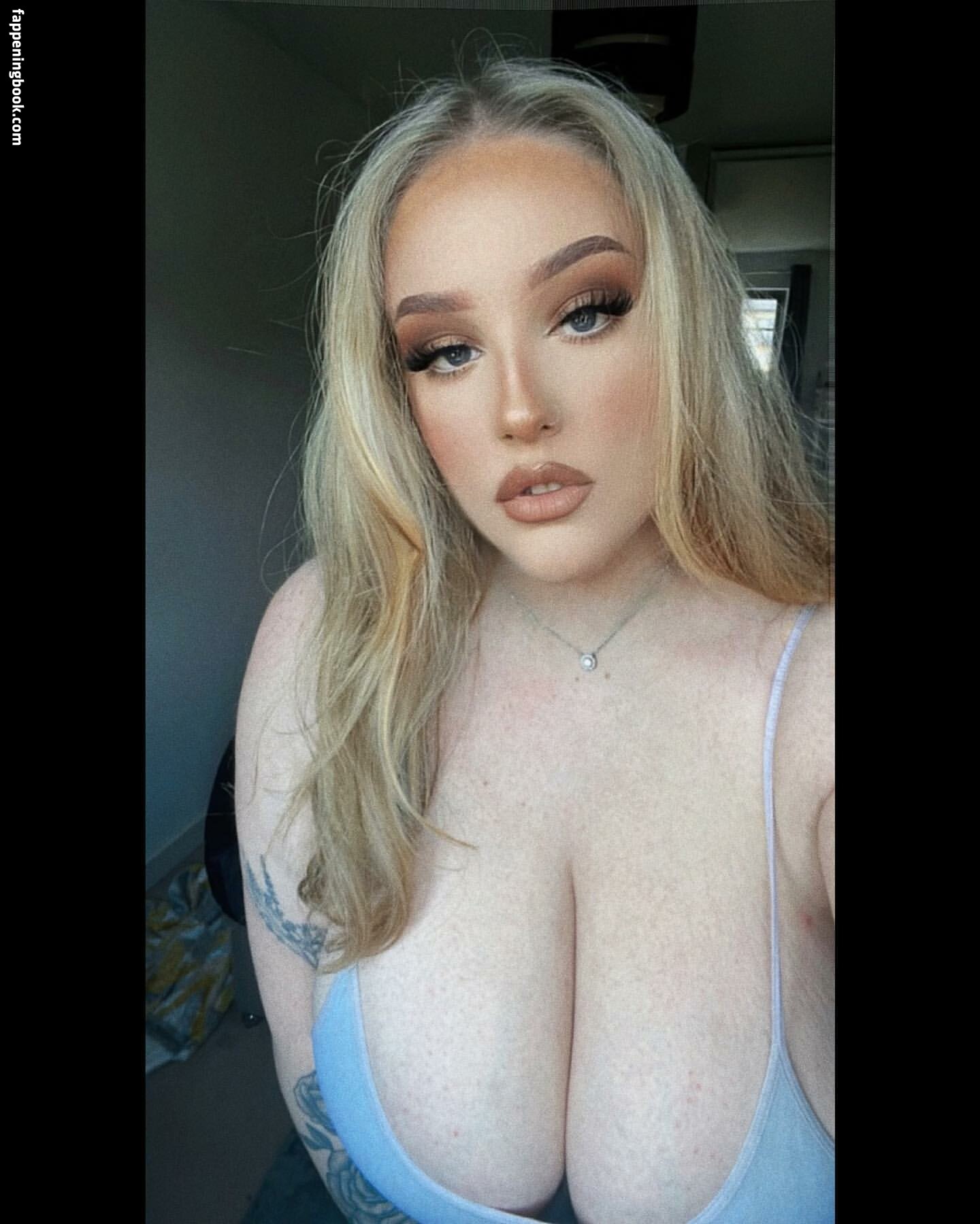 emss.x Nude OnlyFans Leaks