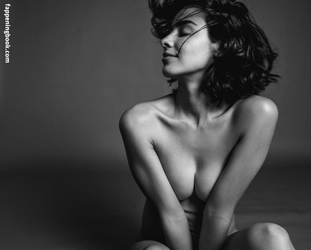 Esmeralda Pimentel Nude