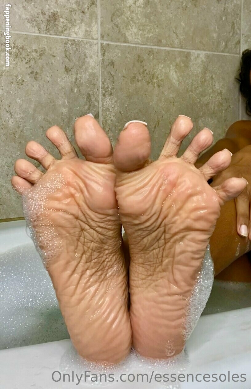 essencesoles Nude OnlyFans Leaks