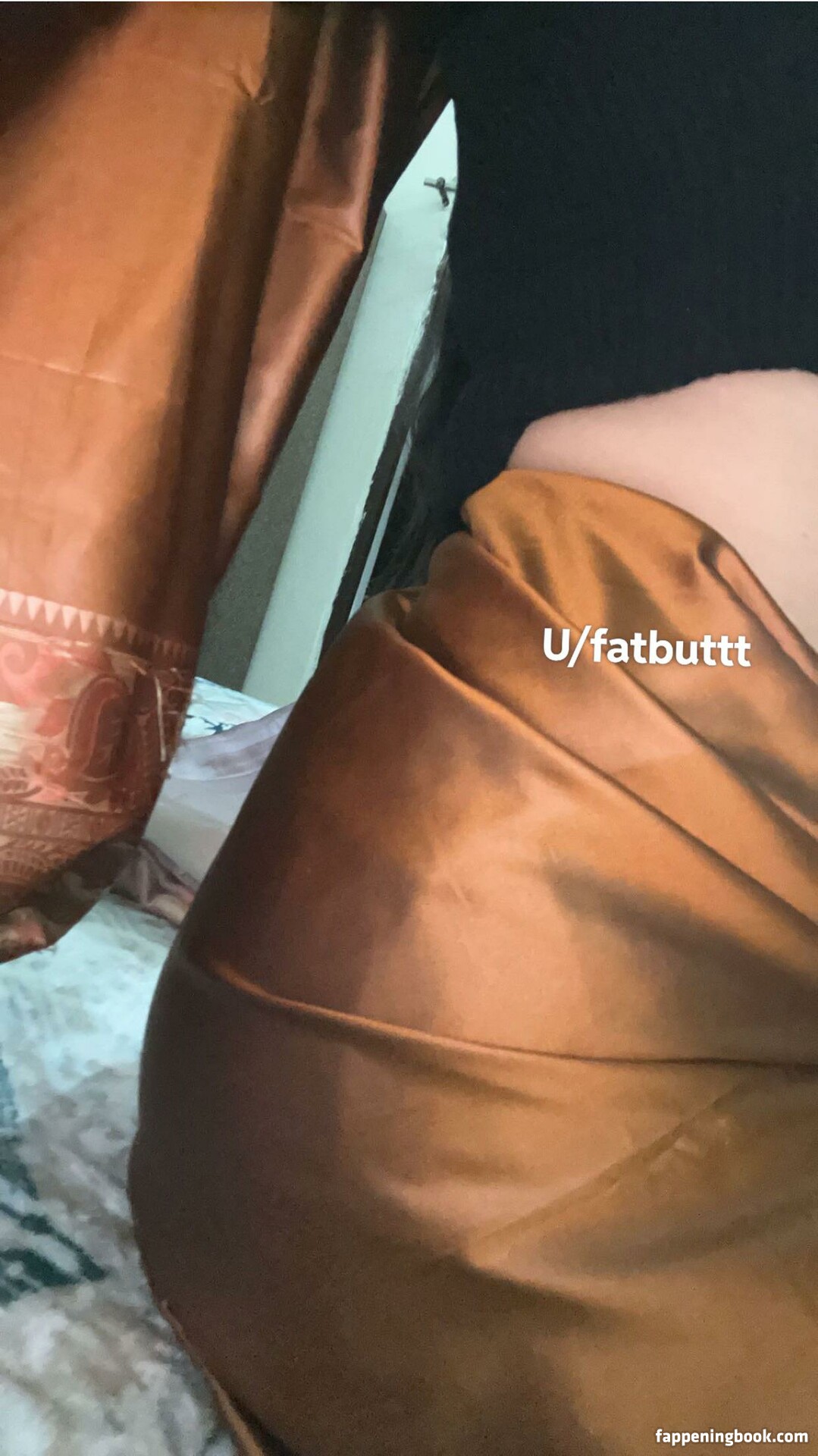 FatButtt Nude