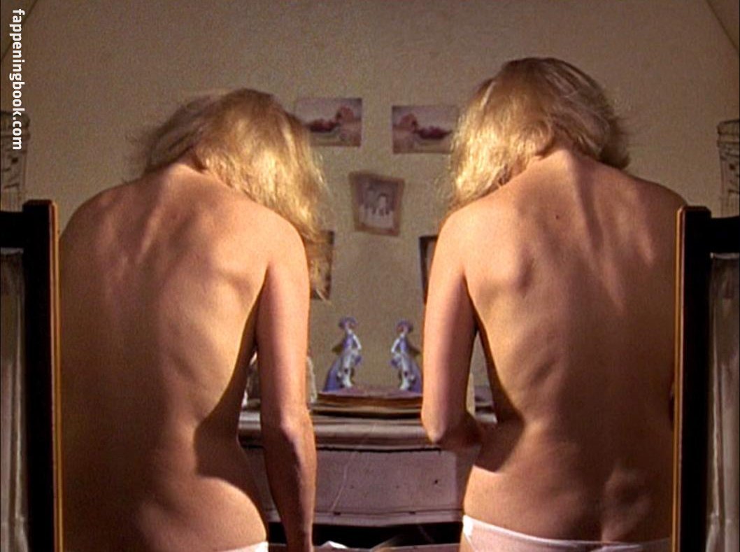 Faye Dunaway Nude, The Fappening - Photo #189417 - FappeningBook.