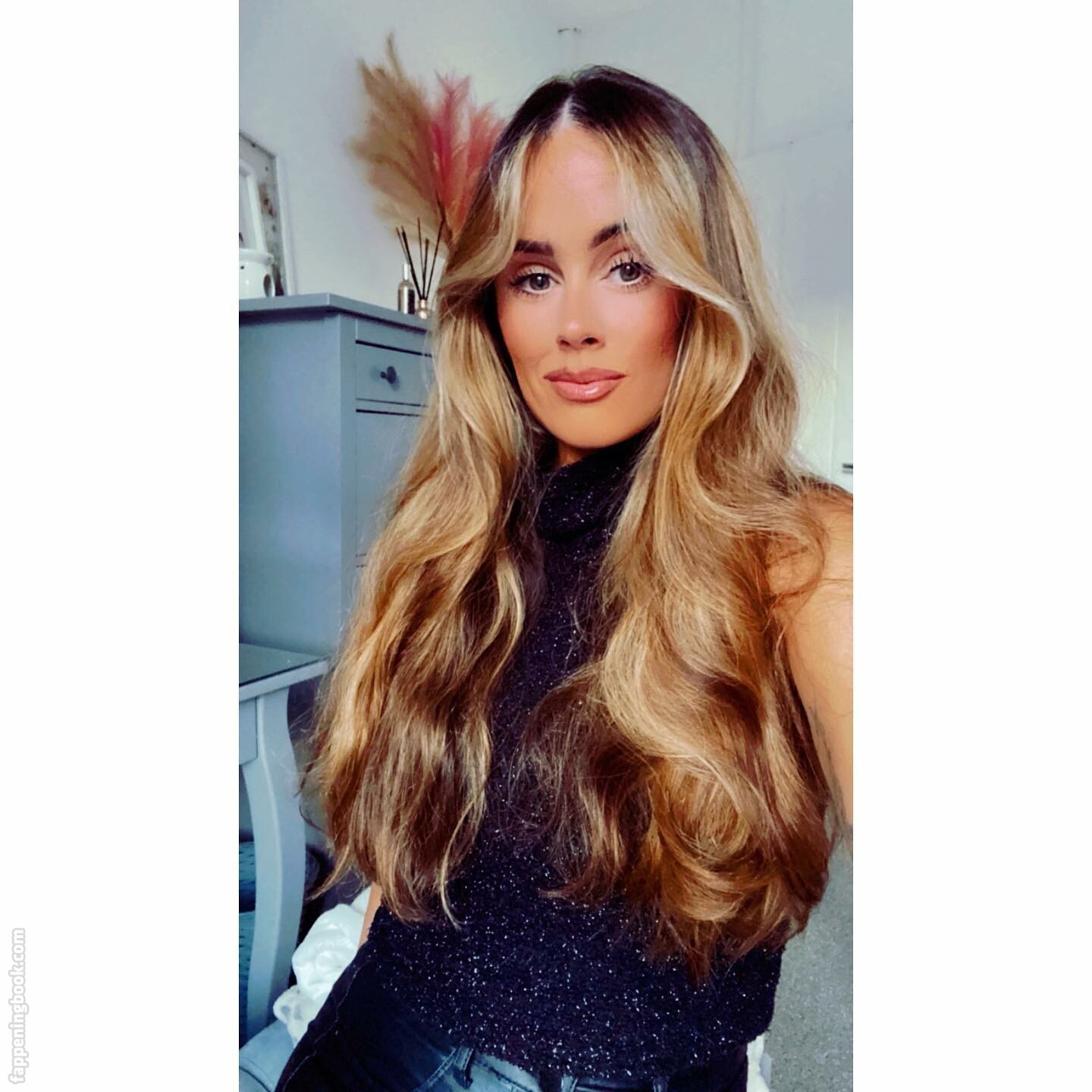 Faye Reid / fayelreid Nude, OnlyFans Leaks, Fappening - FappeningBook