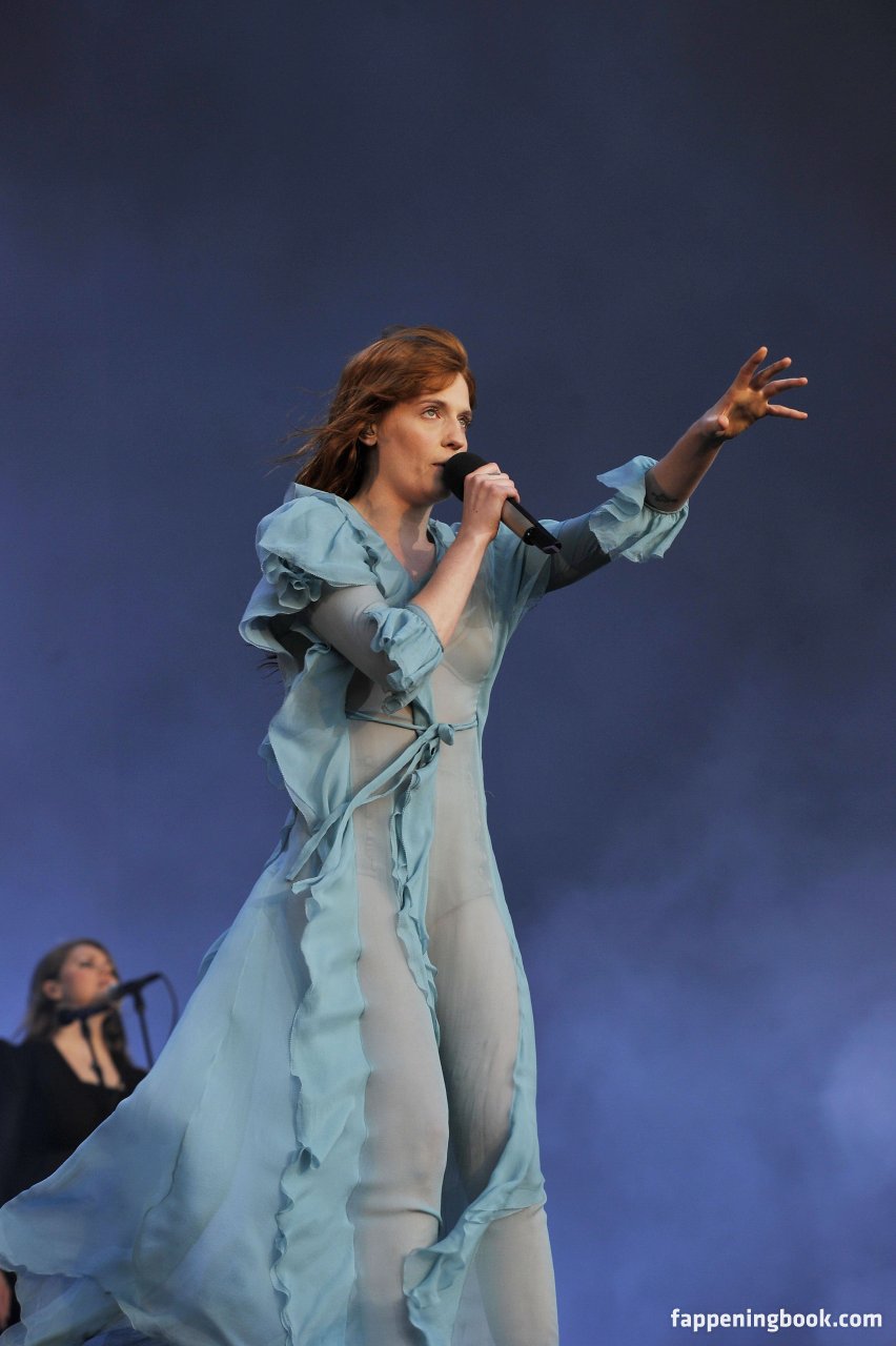 Florence Welch  nackt