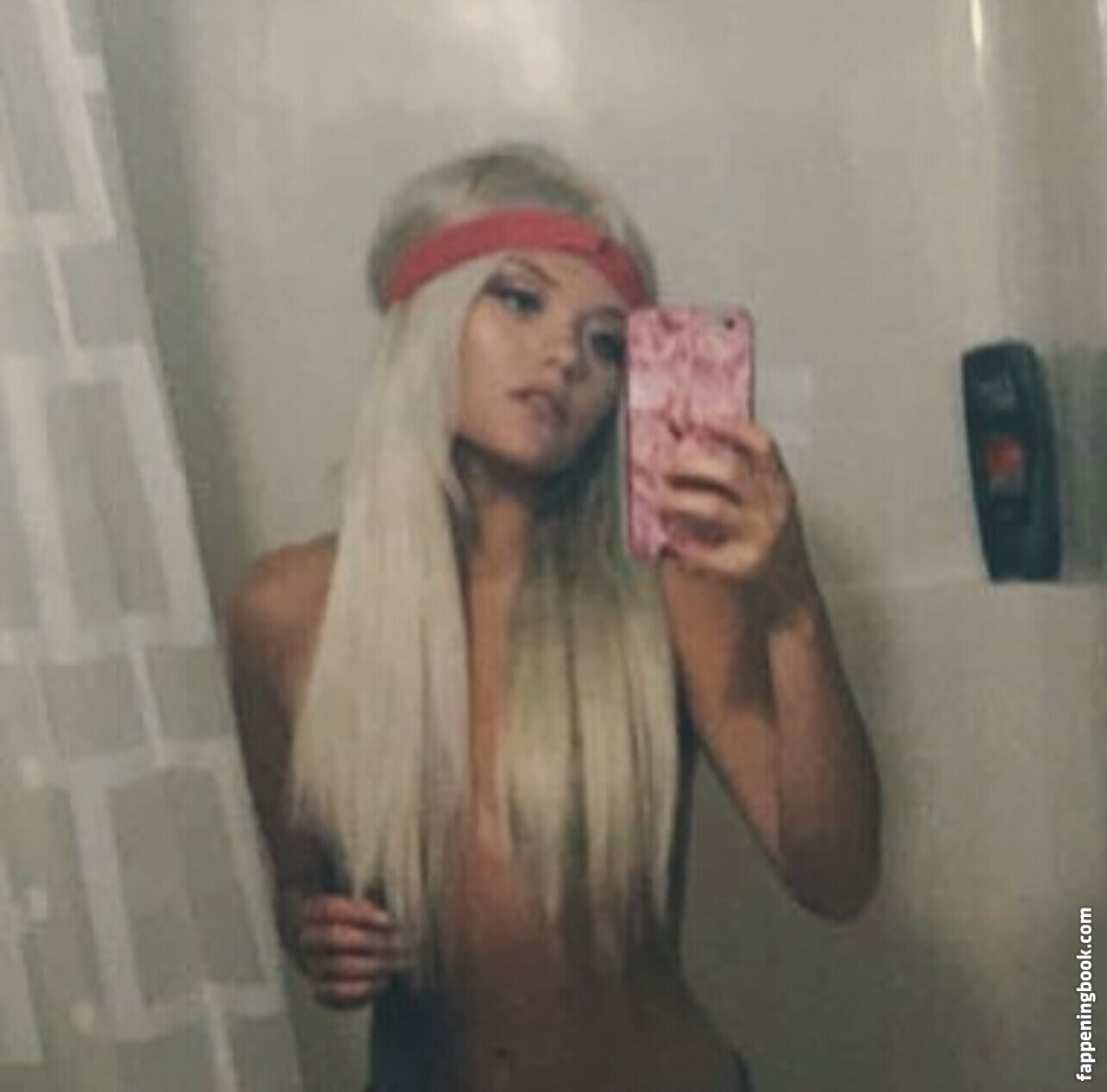 forgetsarah Nude OnlyFans Leaks