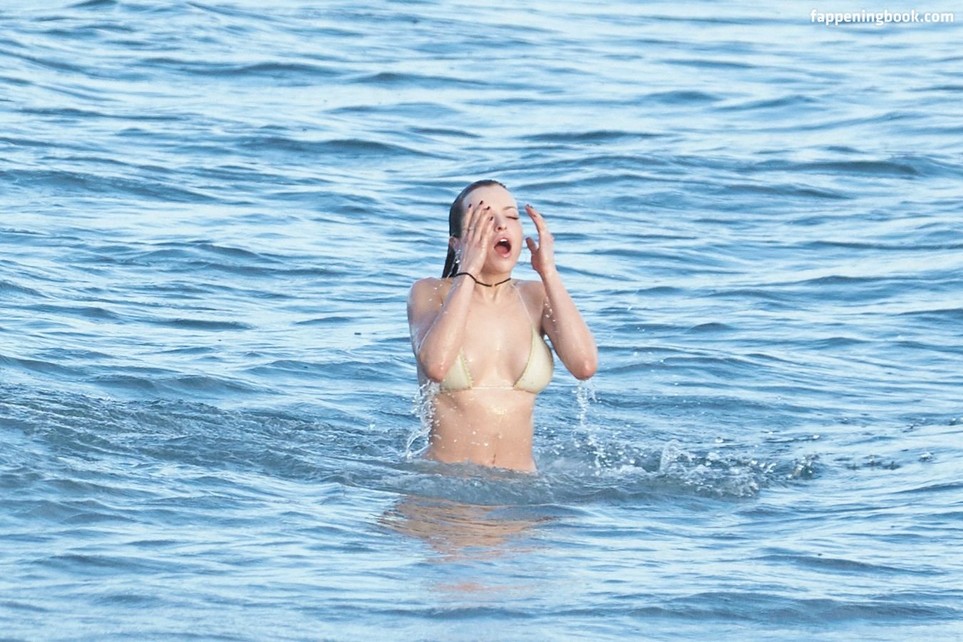Francesca Eastwood Nude