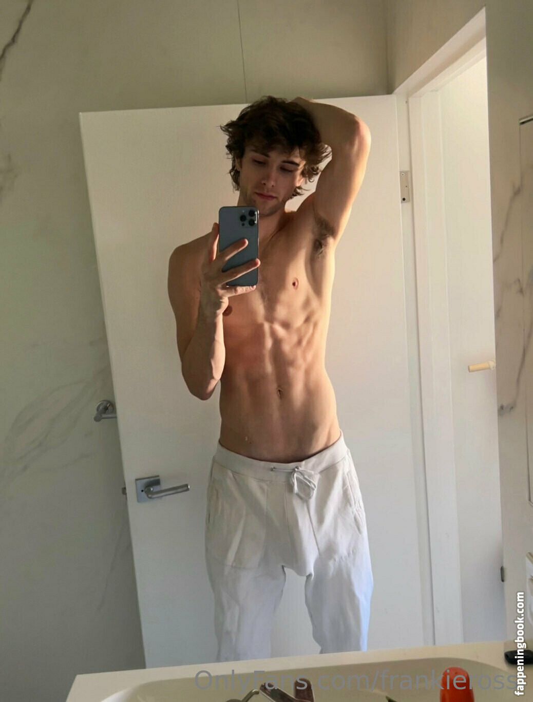 frankierossi Fapello Latest Exclusive Leaked Photos