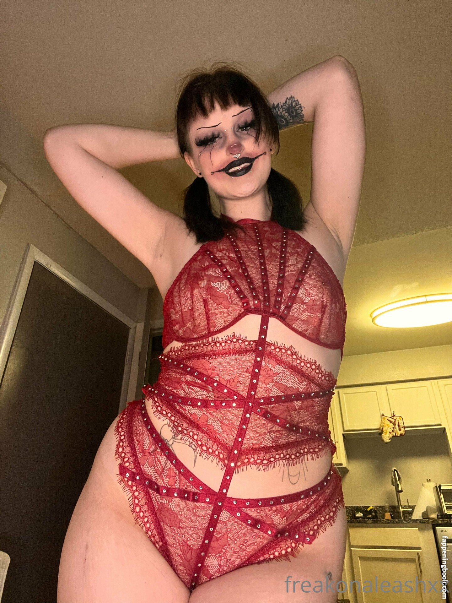 freakonaleashxx Nude OnlyFans Leaks