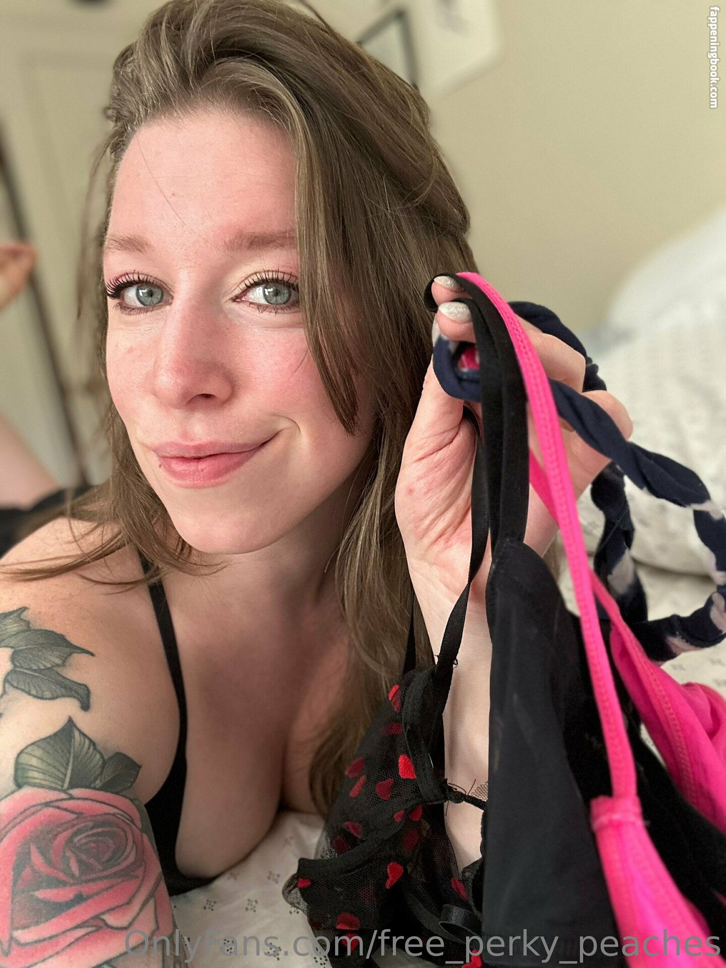 free_perky_peaches Nude OnlyFans Leaks