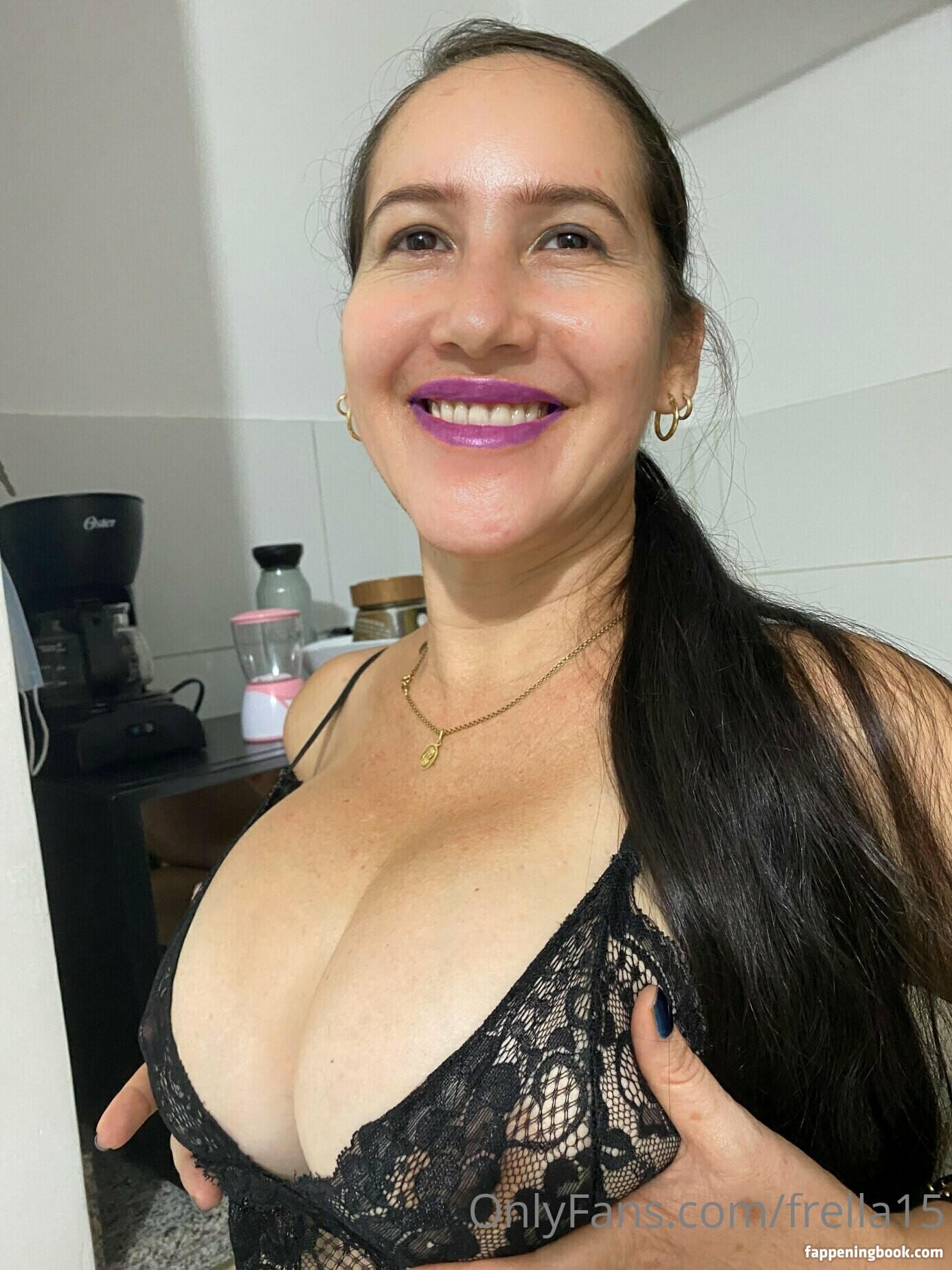 frella15 Nude OnlyFans Leaks