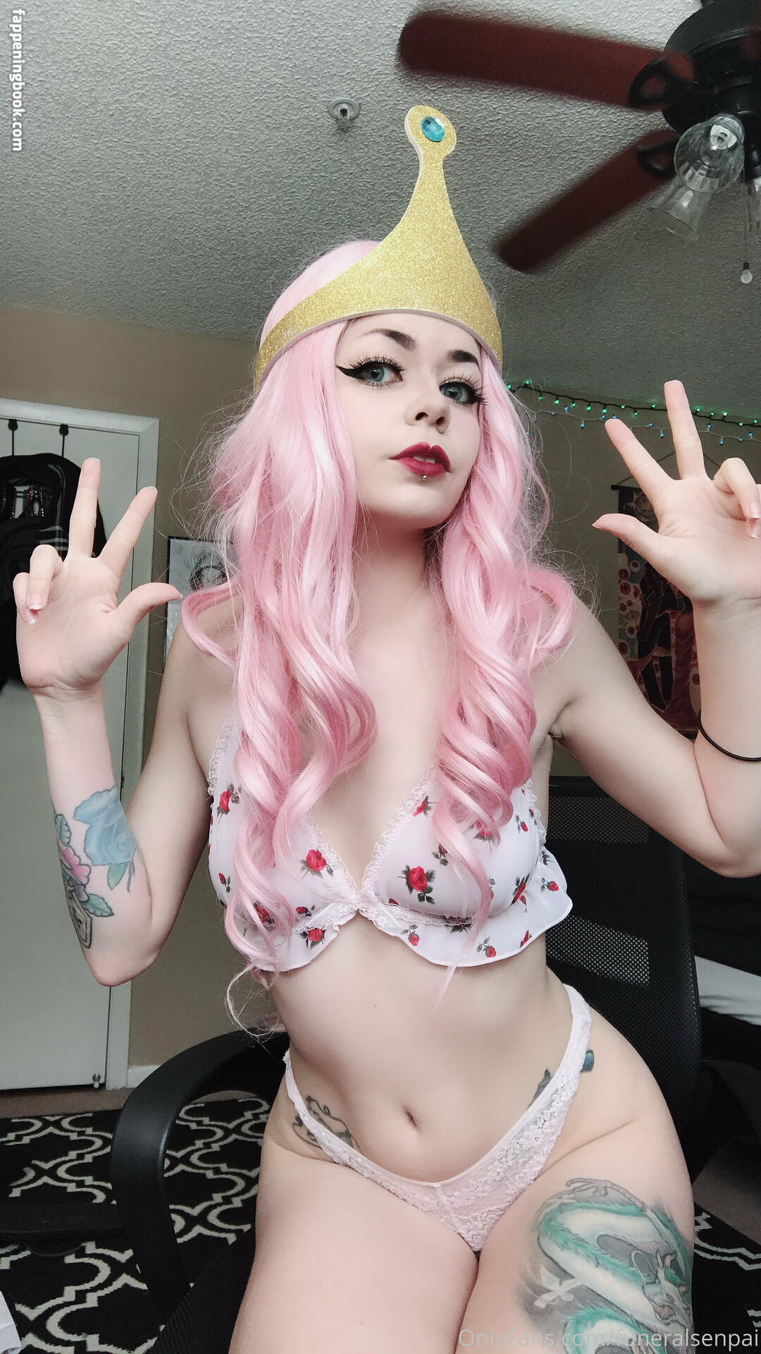 funeralsenpai Nude OnlyFans Leaks