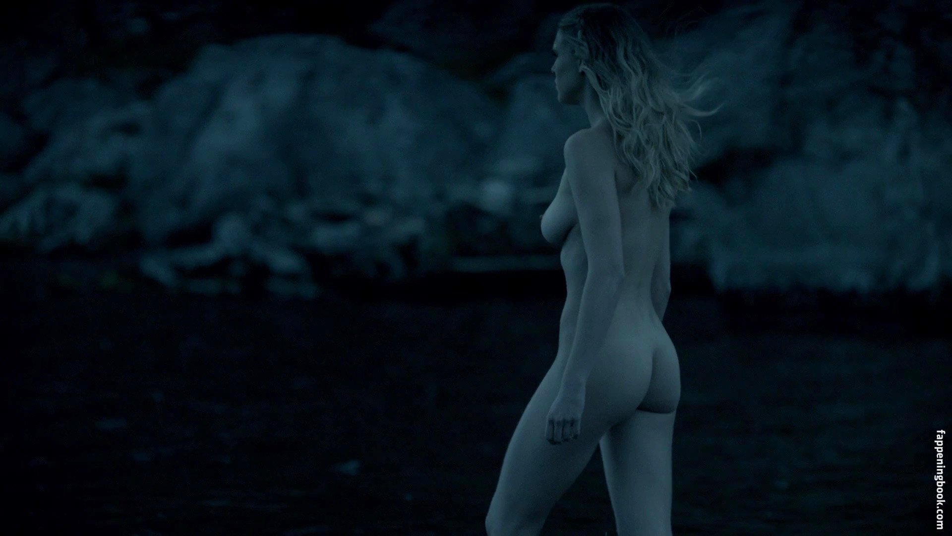 Gaia Weiss Nude