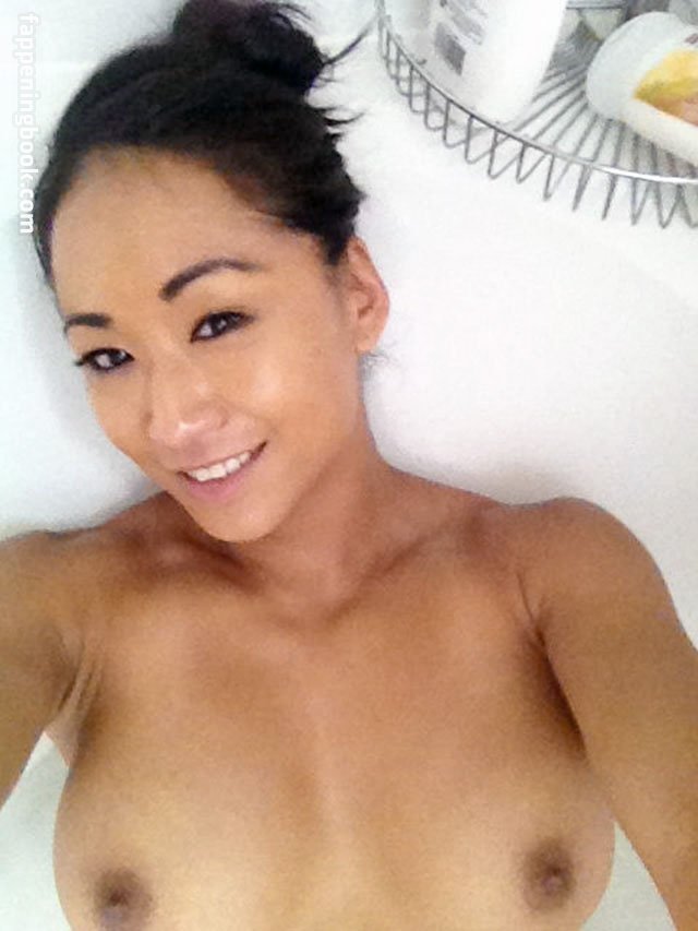 Gail Kim Nude