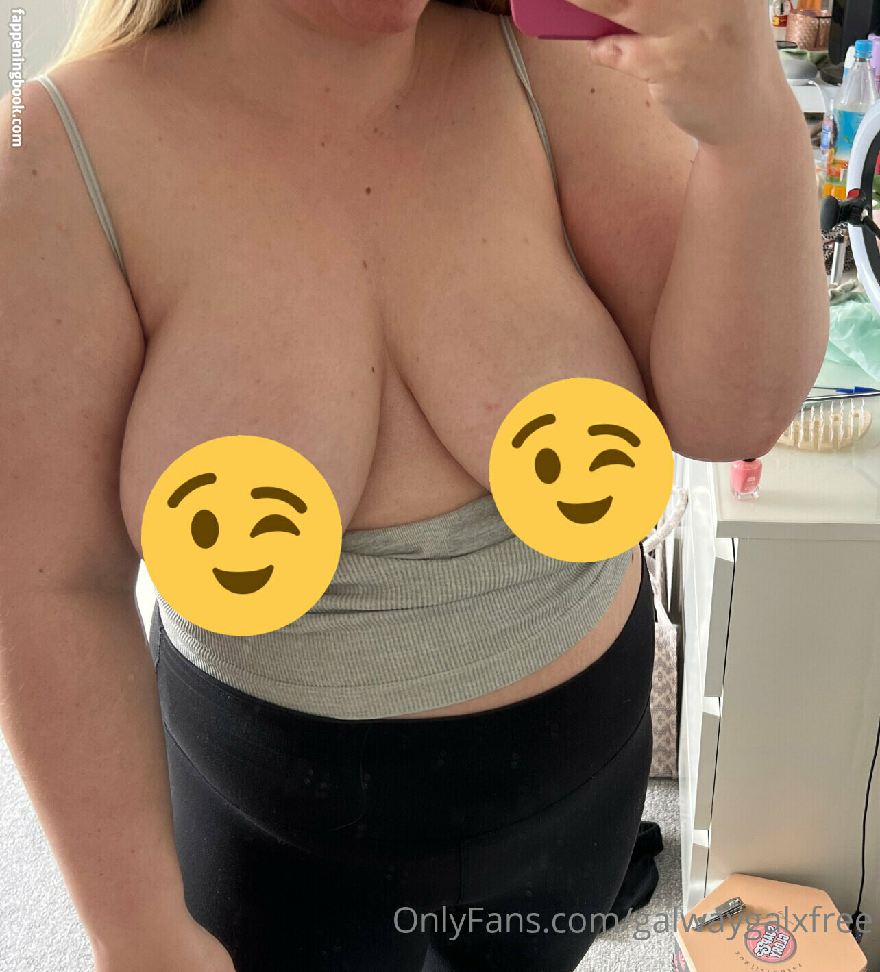 galwaygalxfree Nude OnlyFans Leaks