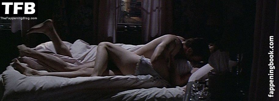 Geena Davis Nude