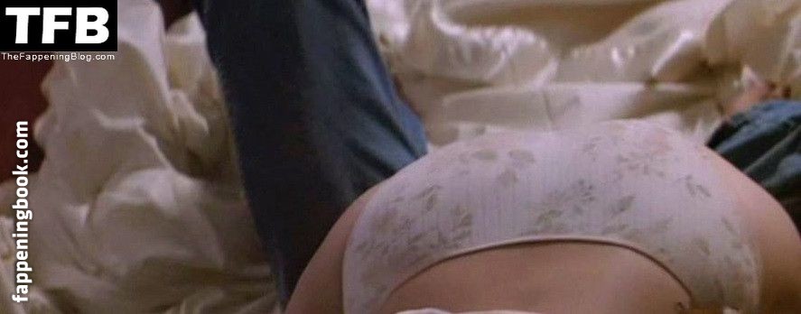 Geena Davis Nude