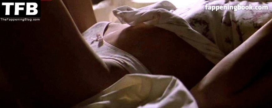 Geena Davis Nude