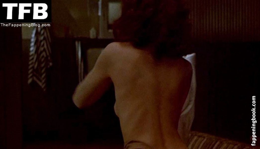 Geena Davis Nude