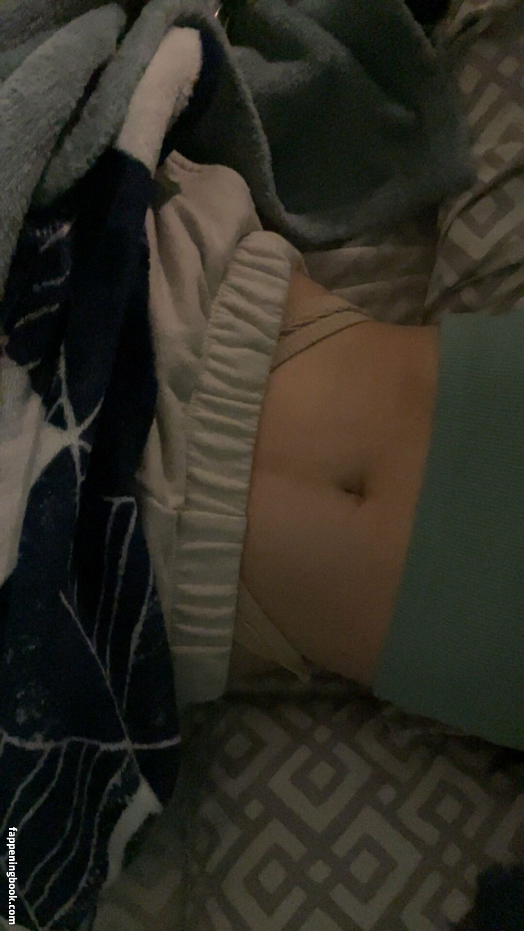 Genospov Nude