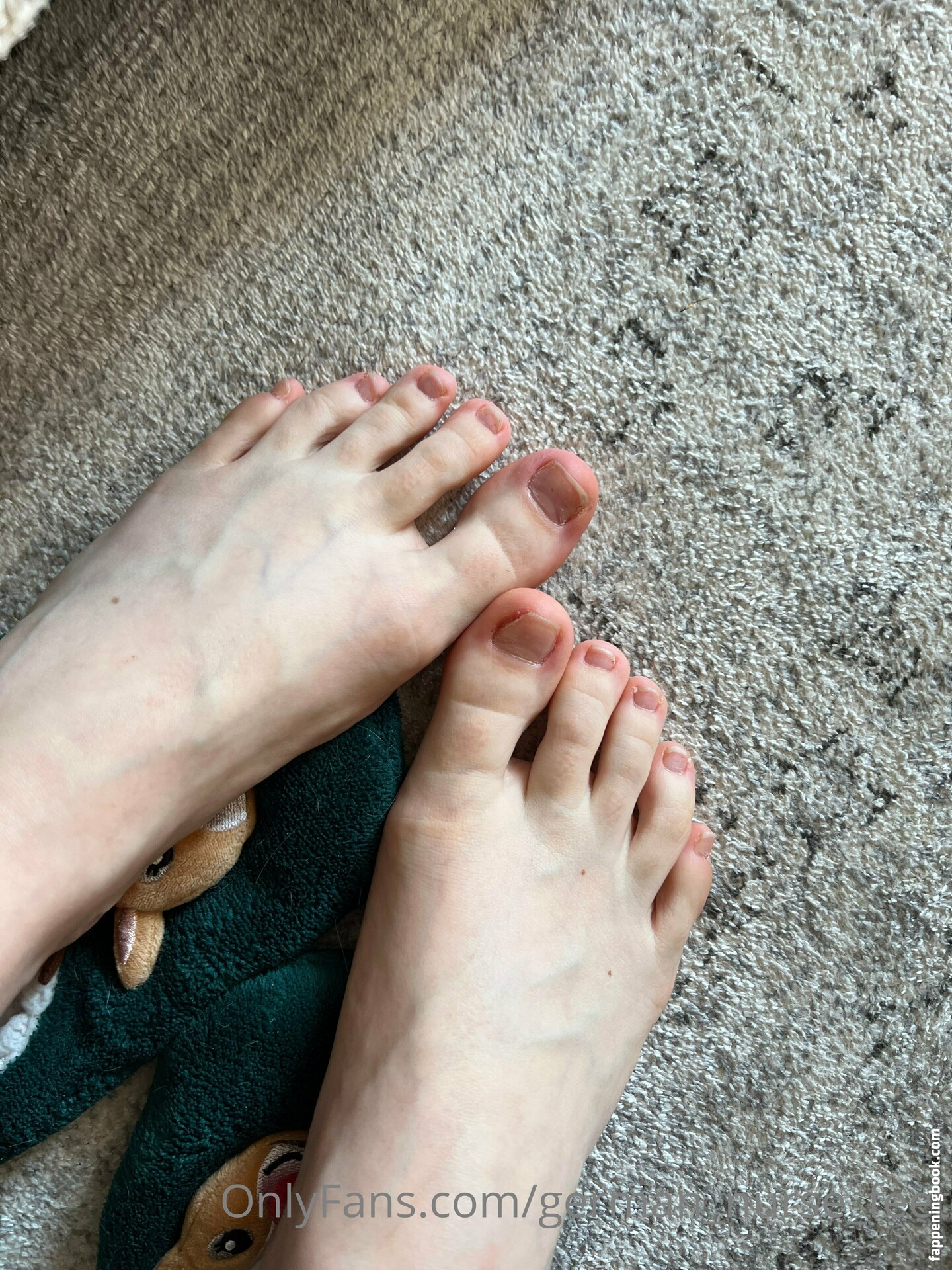 german_nurse_feet Nude OnlyFans Leaks