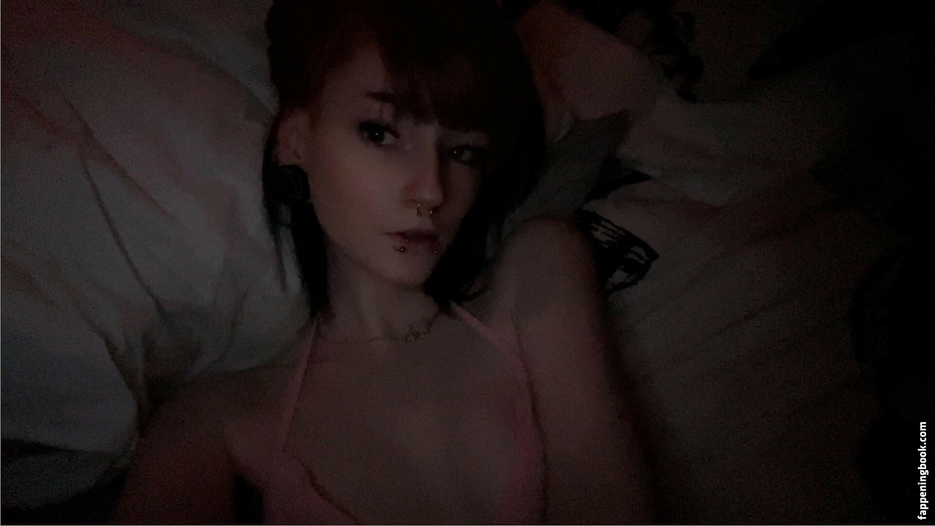 gh0st._.pixie Nude OnlyFans Leaks