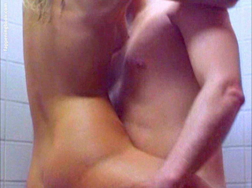 Gillian Leigh Nude