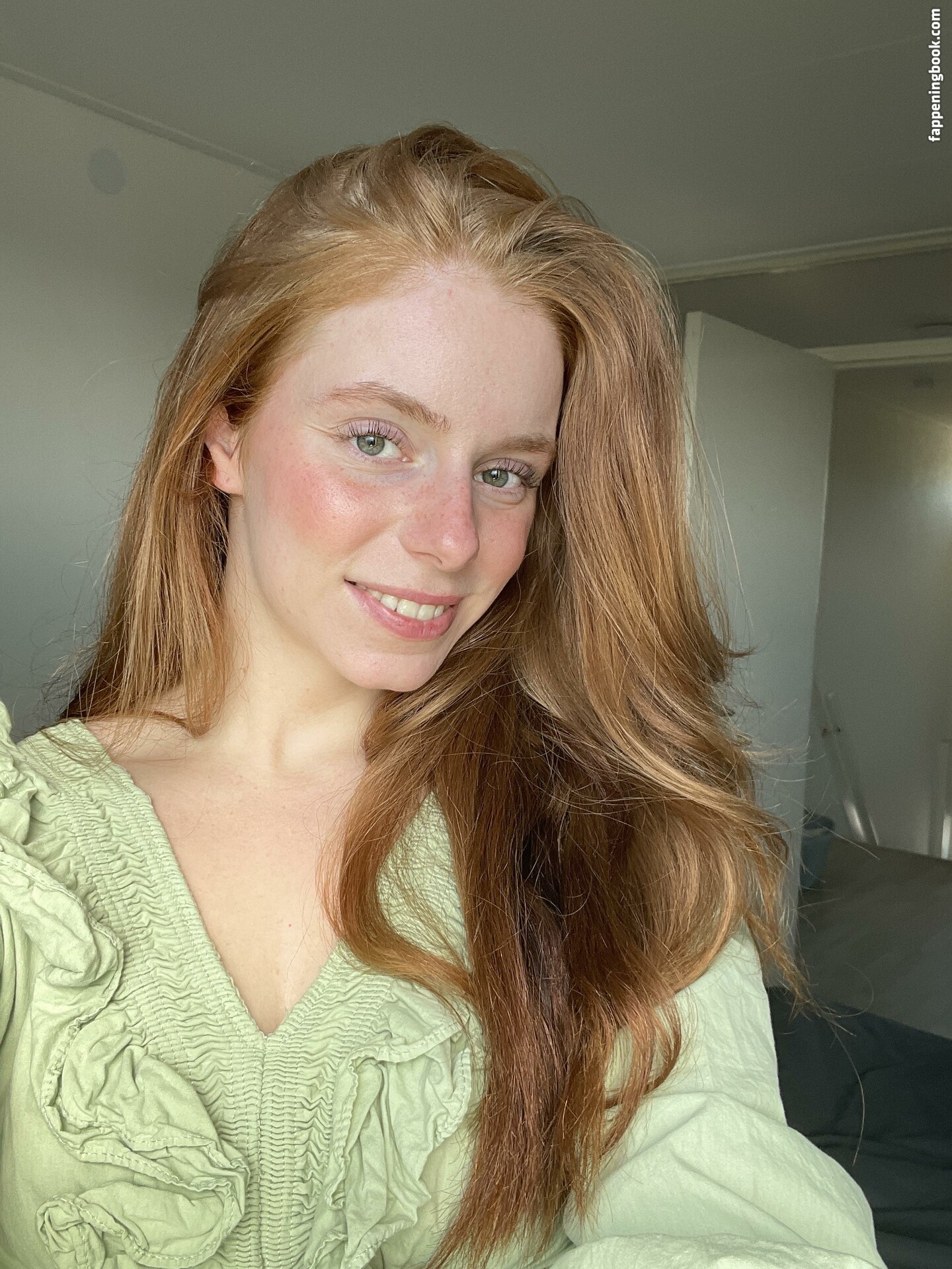 Gingeramyashley Nude OnlyFans Leaks