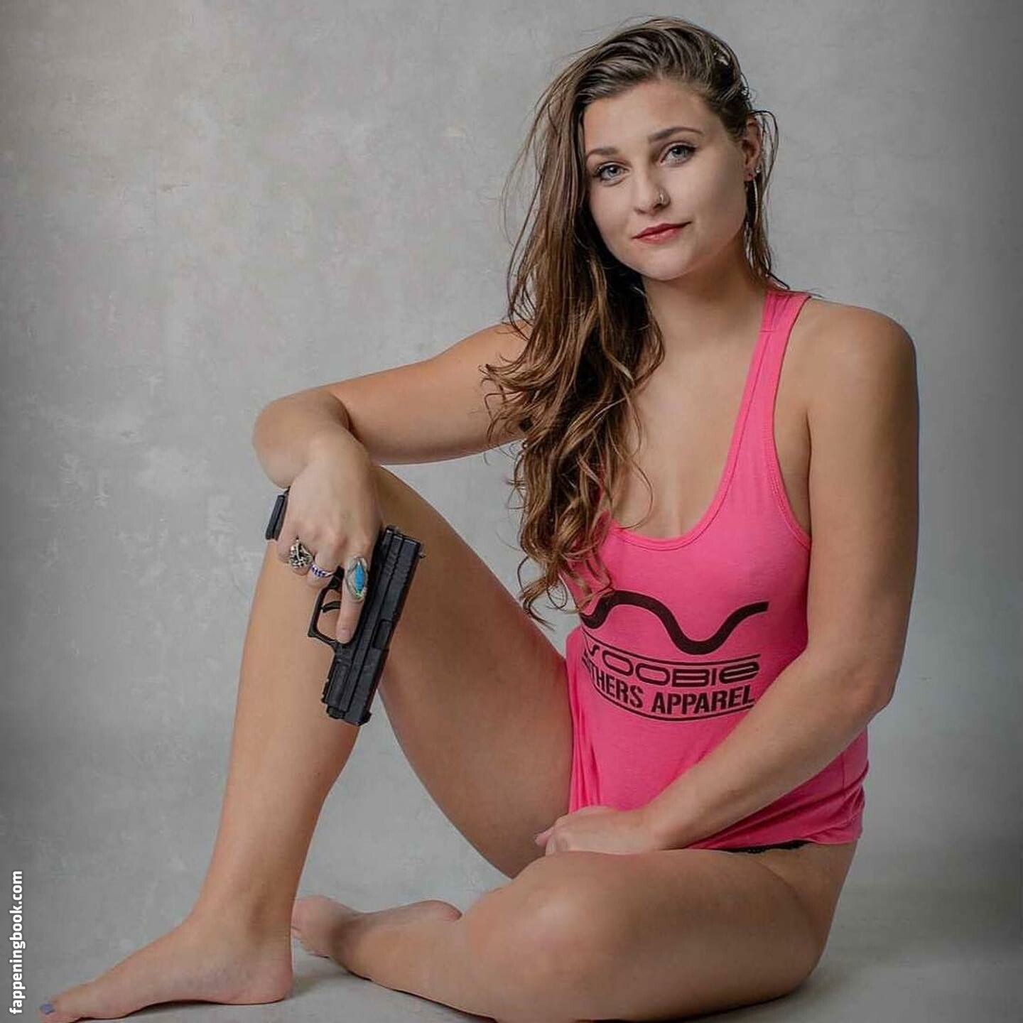 Girls With Guns Nude OnlyFans Leaks