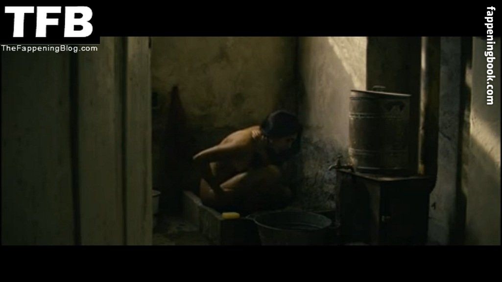 Golshifteh Farahani Nude