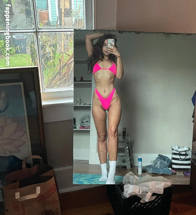 Goodlilfreak Poshjewprincess Nude OnlyFans Leaks The Fappening Photo FappeningBook