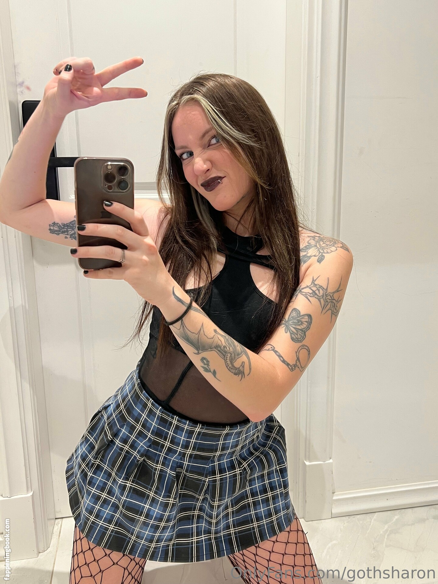 gothsharon Nude OnlyFans Leaks