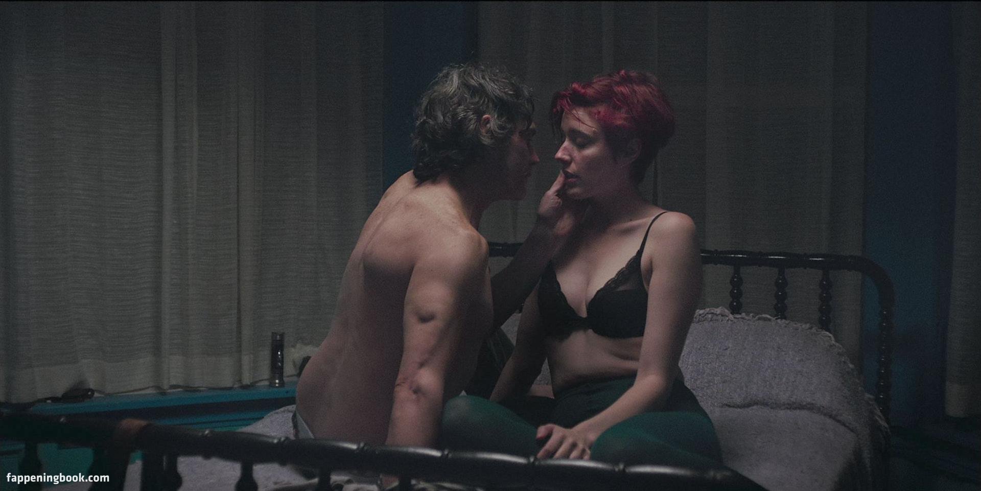 Greta Gerwig Fapello Latest Exclusive Leaked Photos