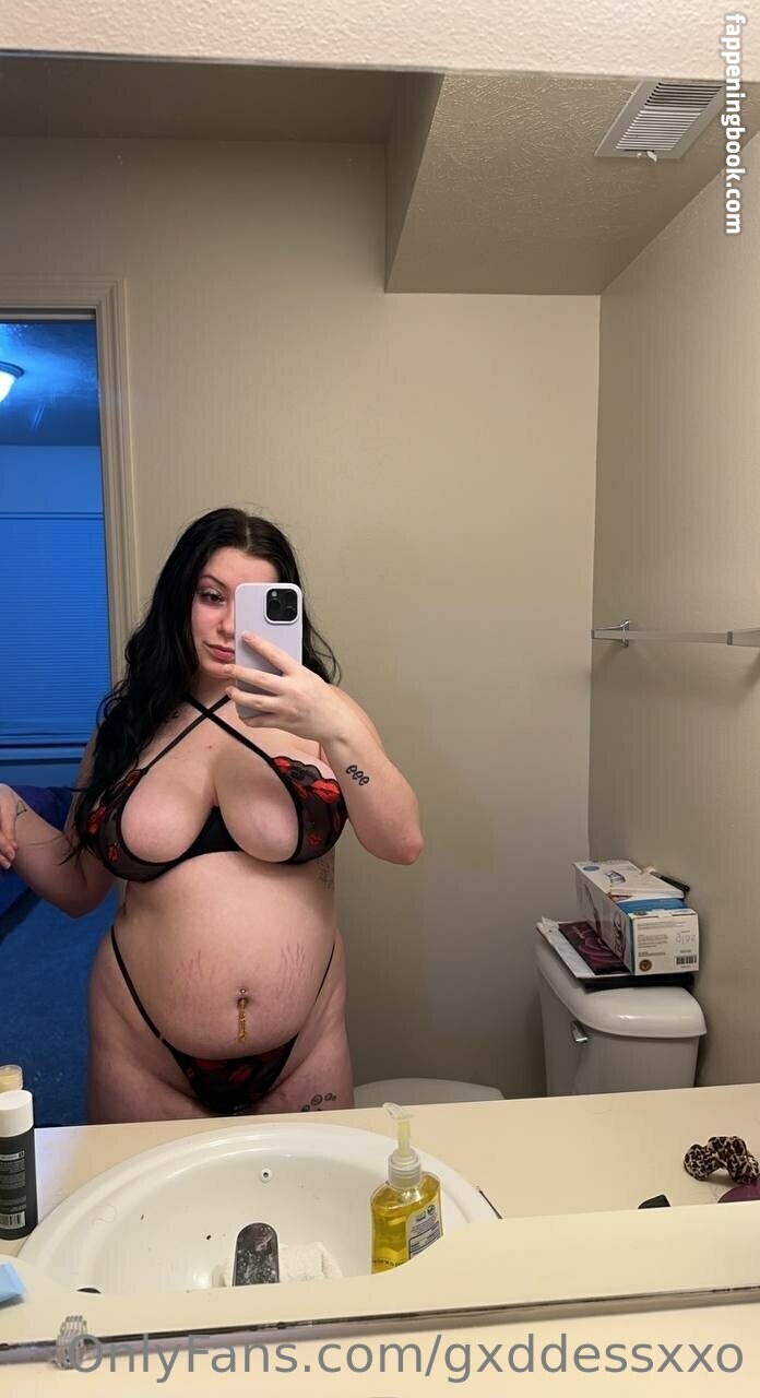 gxddessxxo Nude OnlyFans Leaks