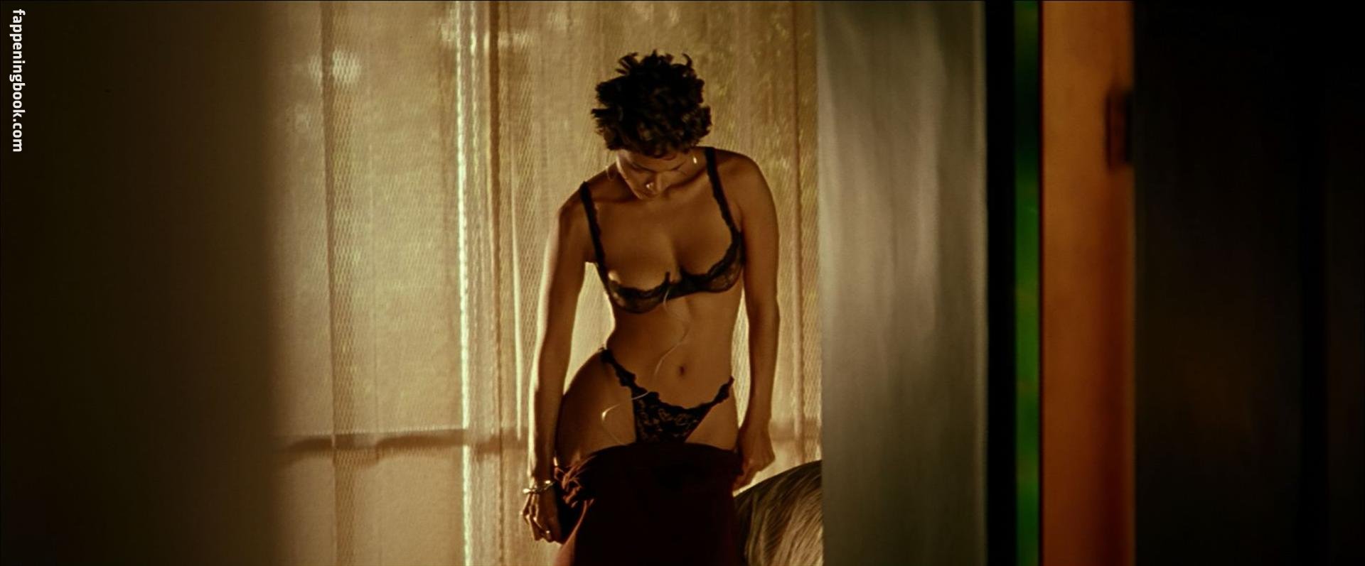 Halle berry the fappening