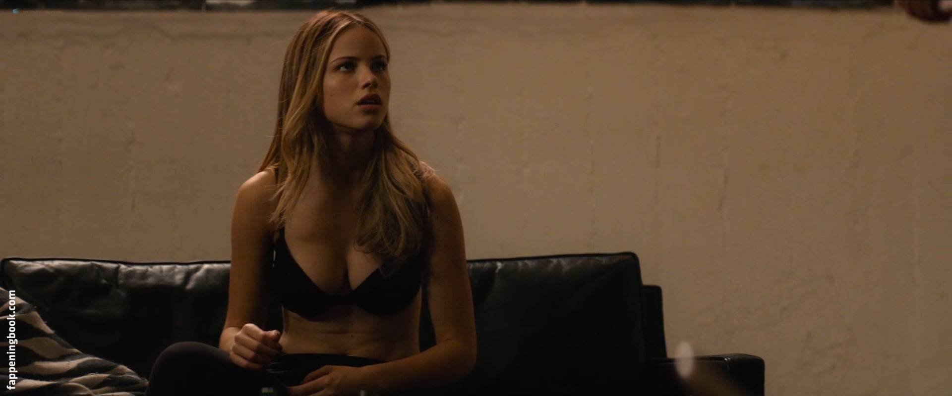 Halston Sage Oatmilkhuny Nude OnlyFans Leaks The Fappening Photo