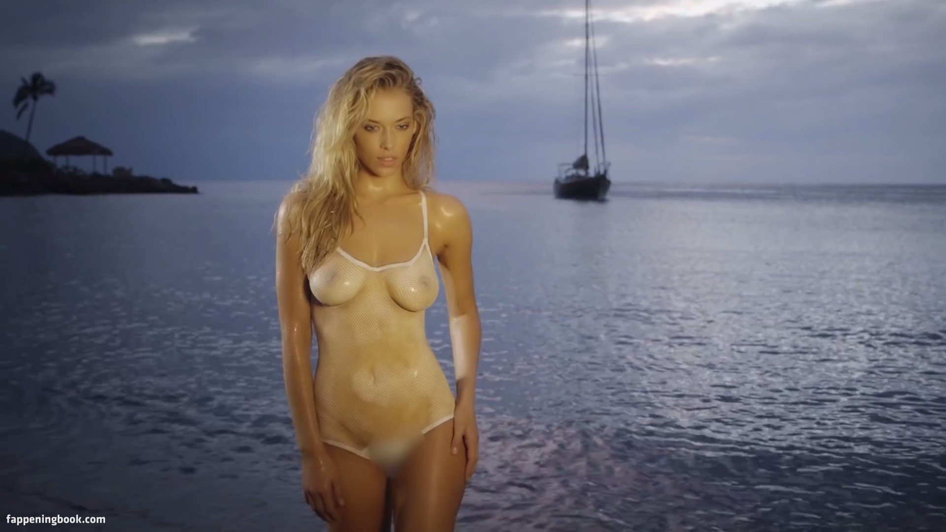 Hannah Ferguson Nude Sexy The Fappening Uncensored Photo FappeningBook