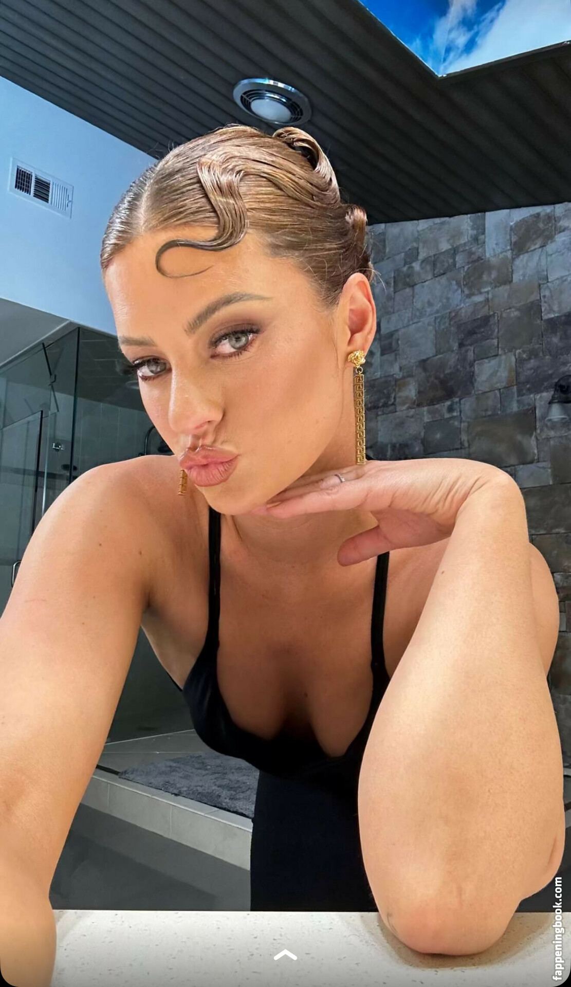 Hannah Stocking erome Latest Exclusive Leaked Photos