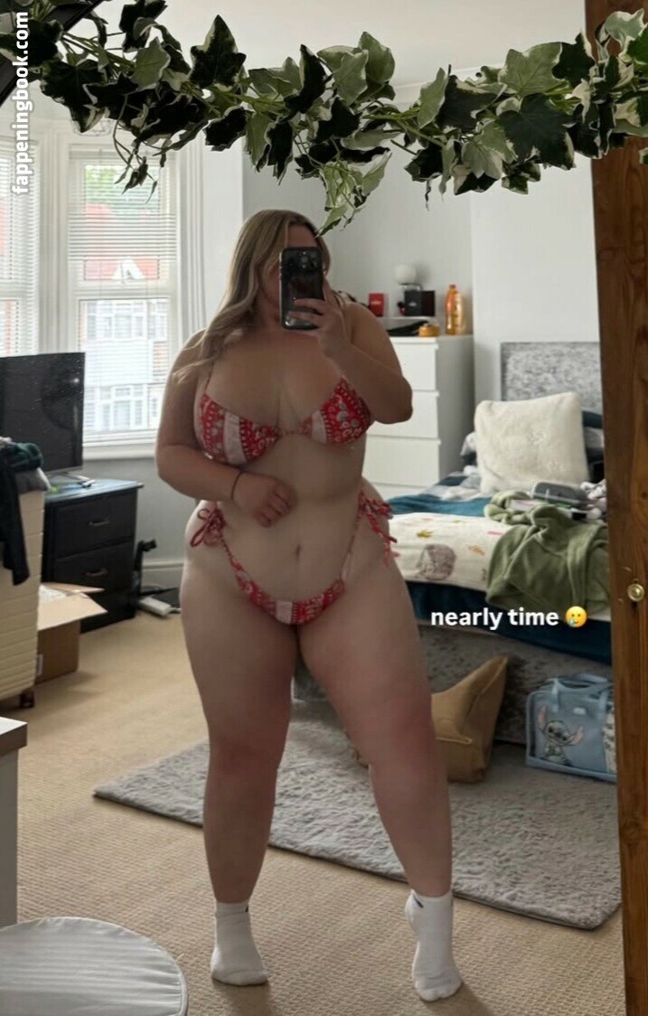 Harmony Savage Nude
