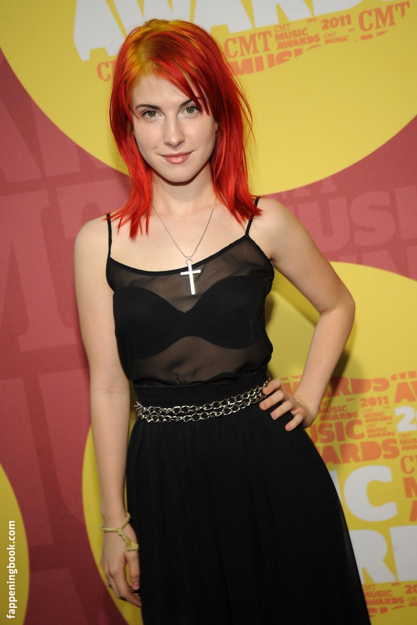 Hayley williams fappening
