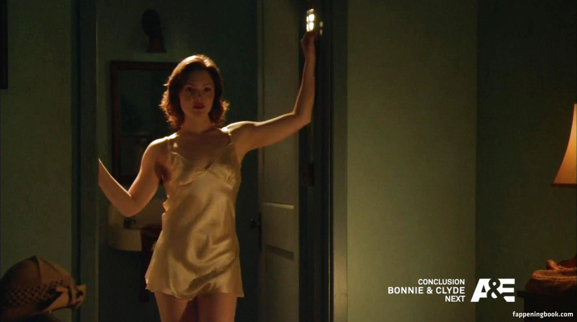 Holliday Grainger Nude